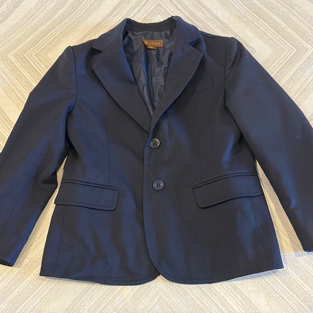 Leon Boys Navy Blue Two-Button Blazer Size 6
